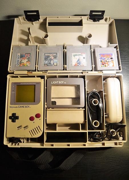 Asciiware Portable Carry-All DLX - Gameboy